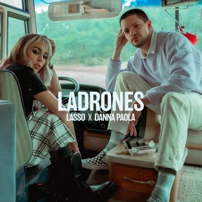 Lasso y Danna Paola - Ladrones